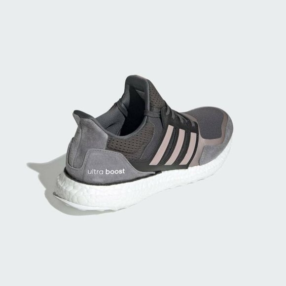 Adidas Performance Women's Grey ULTRABOOST DNA S&L Running SHOES FW4907 - Picture 4 of 5